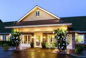 The Hampton and Ashley Inn 