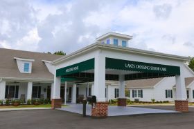 Lakes Crossing Senior Care 