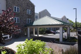 Commonwealth Senior Living at Willow Grove 