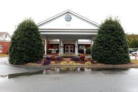 Meadowview outdoor common area