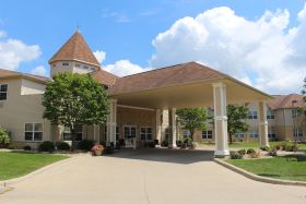 Evergreen Place Assisted Living community exterior