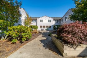 Discovery View Retirement Apartments 