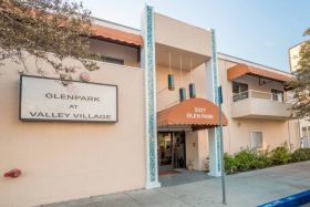 Glen Park at Valley Village 