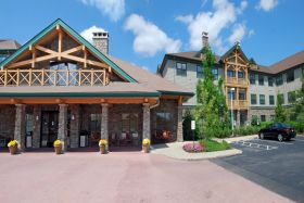 Deer Creek Lodge 