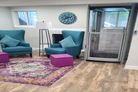 AlfredHouse IV in-unit seating area
