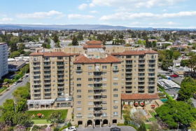 The Peninsula Regent 