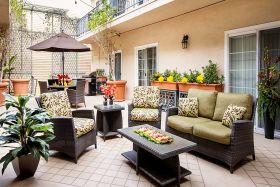 Atria Encino Terrace 