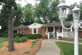 Silverbell Manor 