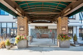 Aviva Country Club Heights 