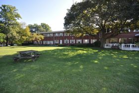 Twin Lakes Terrace 
