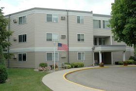 Garden Court Apartments 