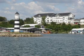 Lakeside Village lake