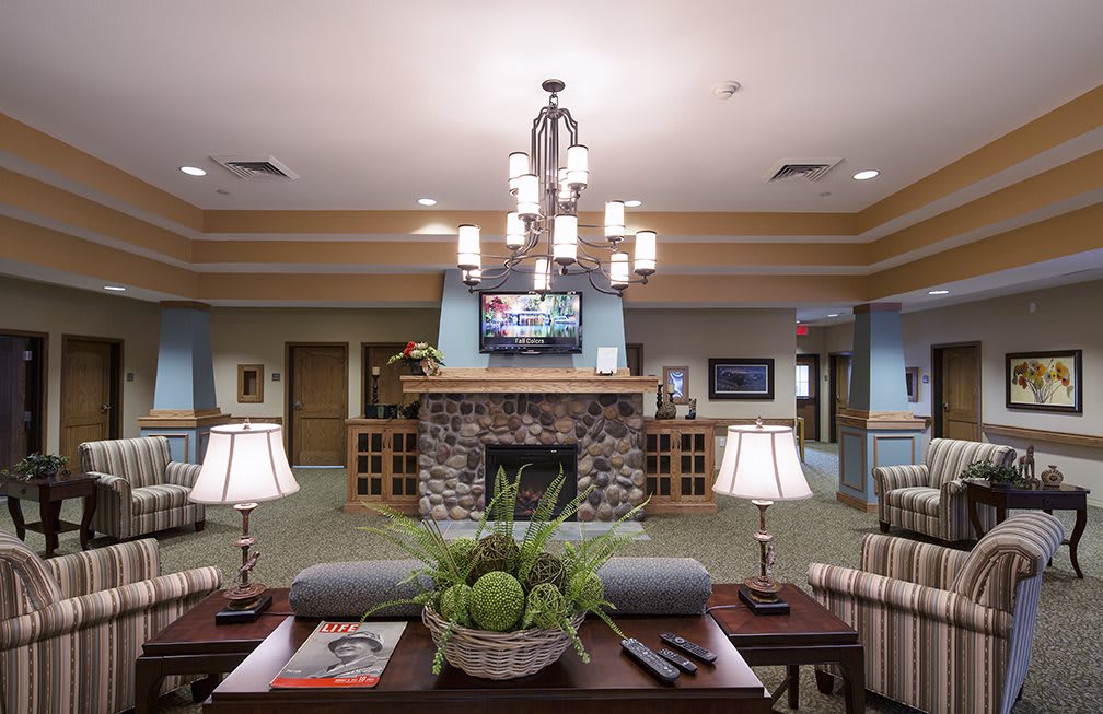 Oxford Glen Memory Care at Carrollton indoor common area