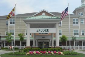 Lorien Encore outdoor common area