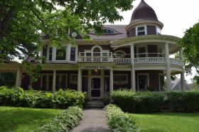 Lonicera Hall 