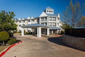 Lakestone Terrace Senior Living 
