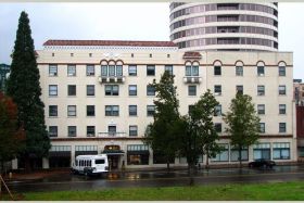 The Evergreen Inn Vancouver 