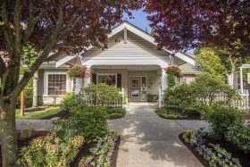 Rosewood Courte Memory Care Community 