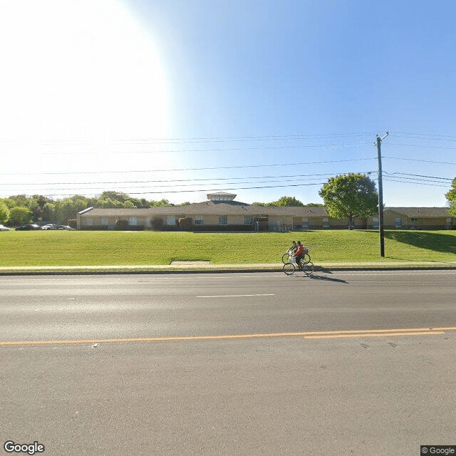 street view of Lake Shore Village