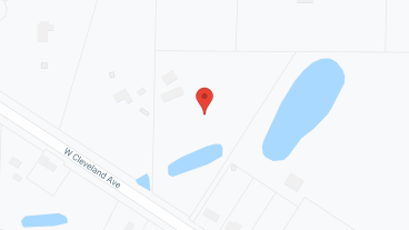 Golden Oaks New Berlin in google map