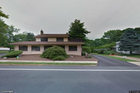 Newark Manor 
