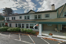 Inn At Village Square 
