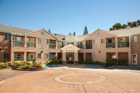 Tiffany Court At Kingston 