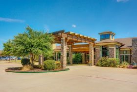 The Auberge at Benbrook Lake community exterior