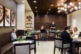 Avanti Senior Living at Flower Mound residents